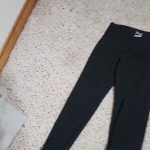 Old Navy Black Full-Length Leggings with Smooth Finish